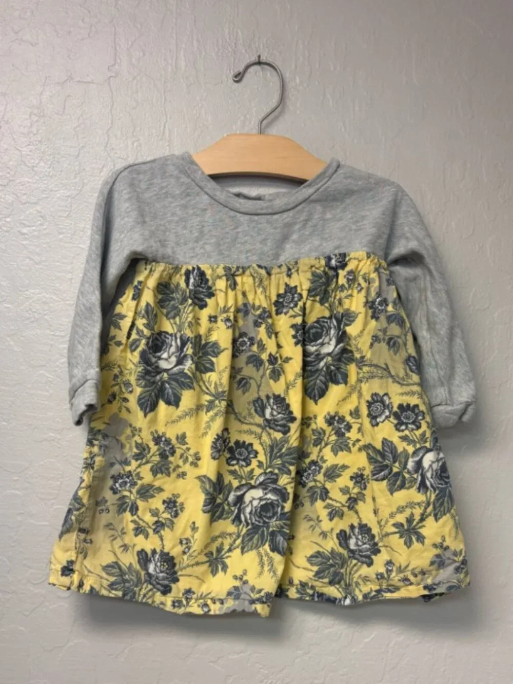 $18 ADD ON baby‎ gap disney long sleeve dress 3Y Zara Hanna Andersson Baby Gap